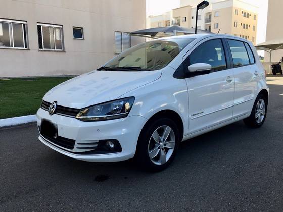VOLKSWAGEN FOX 1.6 MSI COMFORTLINE 8V FLEX 4P MANUAL VOLKSWAGEN FOX 1.6 MSI COMFORTLINE 8V FLEX 4P MANUAL